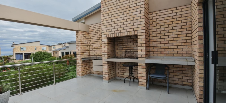 To Let 3 Bedroom Property for Rent in Dana Bay Western Cape